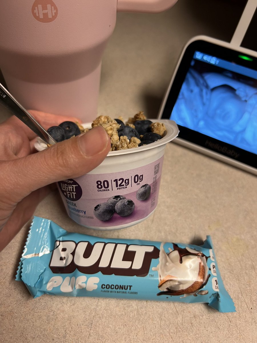 ChelseaSey92612's tweet image. A little high protein snacky snack #builtpuffbars