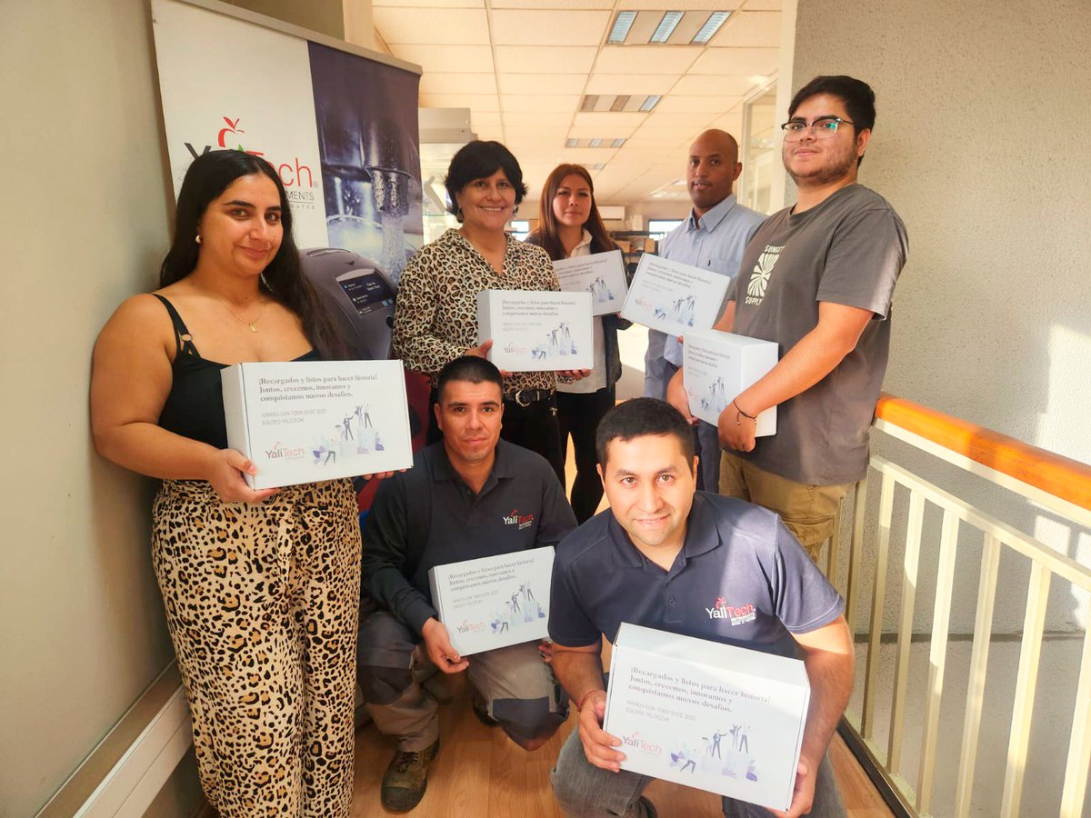 YaliTec's tweet photo. 🌟 En YaliTech creemos en la fuerza de nuestro equipo.

💙 Para comenzar con la mejor energía, hemos preparado un regalo especial para nuestro equipo, recordándoles lo importante que es el bienestar y el equilibrio en nuestro camino hacia el éxito.

#EquipoYaliTech #YaliTechChile https://t.co/EiGRYWmrOw