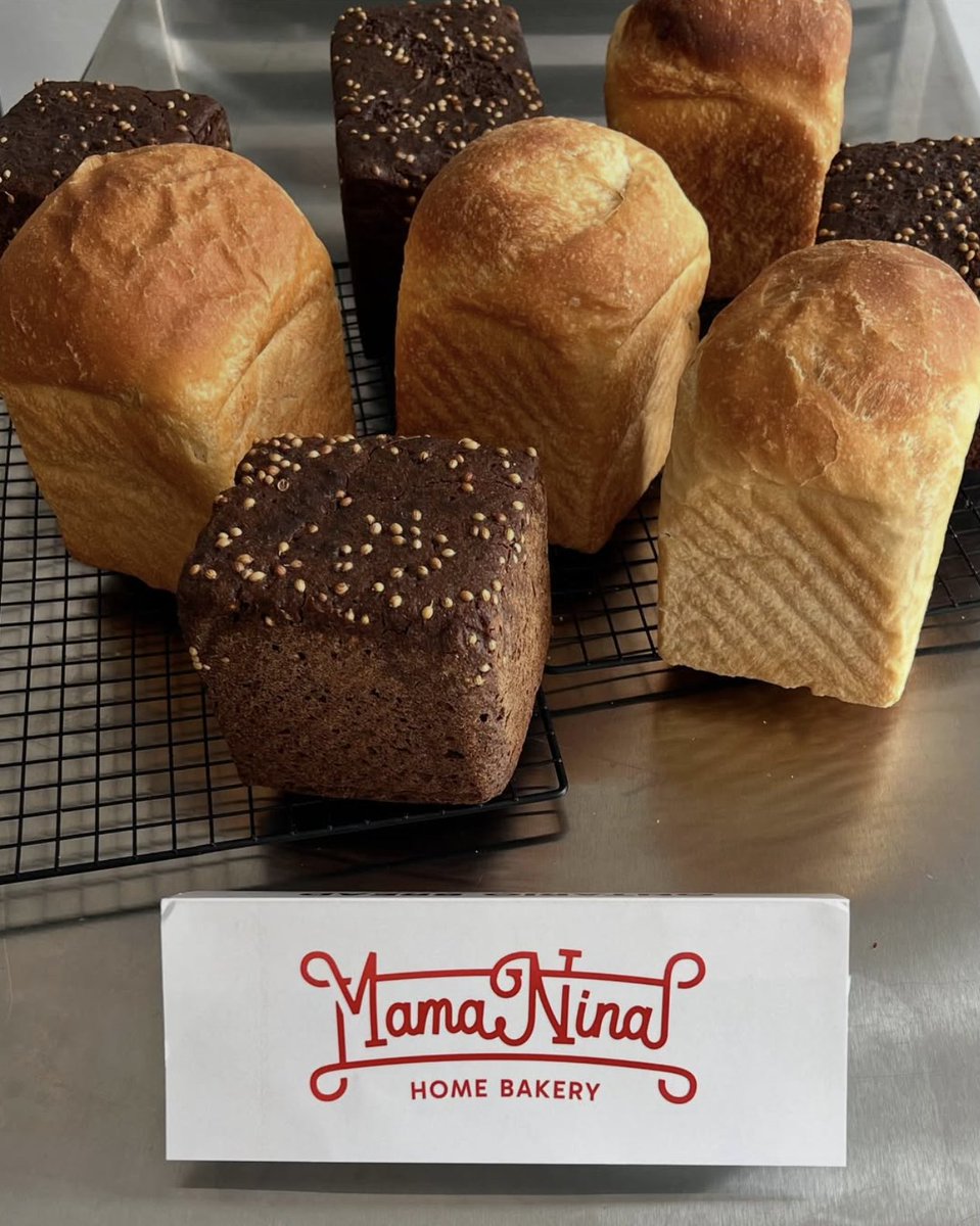 Professionally Crafted Sourdough Bread.

🍞 #MamaNina #HomeBakery #MamaNinaHomeBakery #CraftedBread #HomeBread #HotBread #Canada #Niagara #StCatharines #Ontario #sourdough