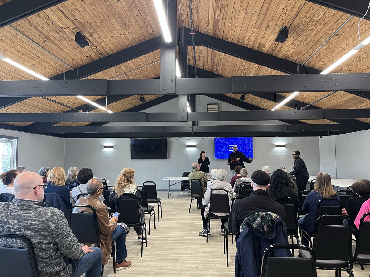 Elizabeth Walters (@lizmwalters) on Twitter photo Another encouraging day with Ohio Democrats! I joined <a href="/CuyahogaDWC/">CuyahogaDWC</a>, <a href="/OHIO_Ambassador/">Kim Thomas</a>, and Richmond Heights City Council President Bobby Jordan to speak about our path forward.
We're focused on strengthening communities, protecting our rights, and advocating for everyday Ohioans. Another encouraging day with Ohio Democrats! I joined <a href="/CuyahogaDWC/">CuyahogaDWC</a>, <a href="/OHIO_Ambassador/">Kim Thomas</a>, and Richmond Heights City Council President Bobby Jordan to speak about our path forward.
We're focused on strengthening communities, protecting our rights, and advocating for everyday Ohioans.