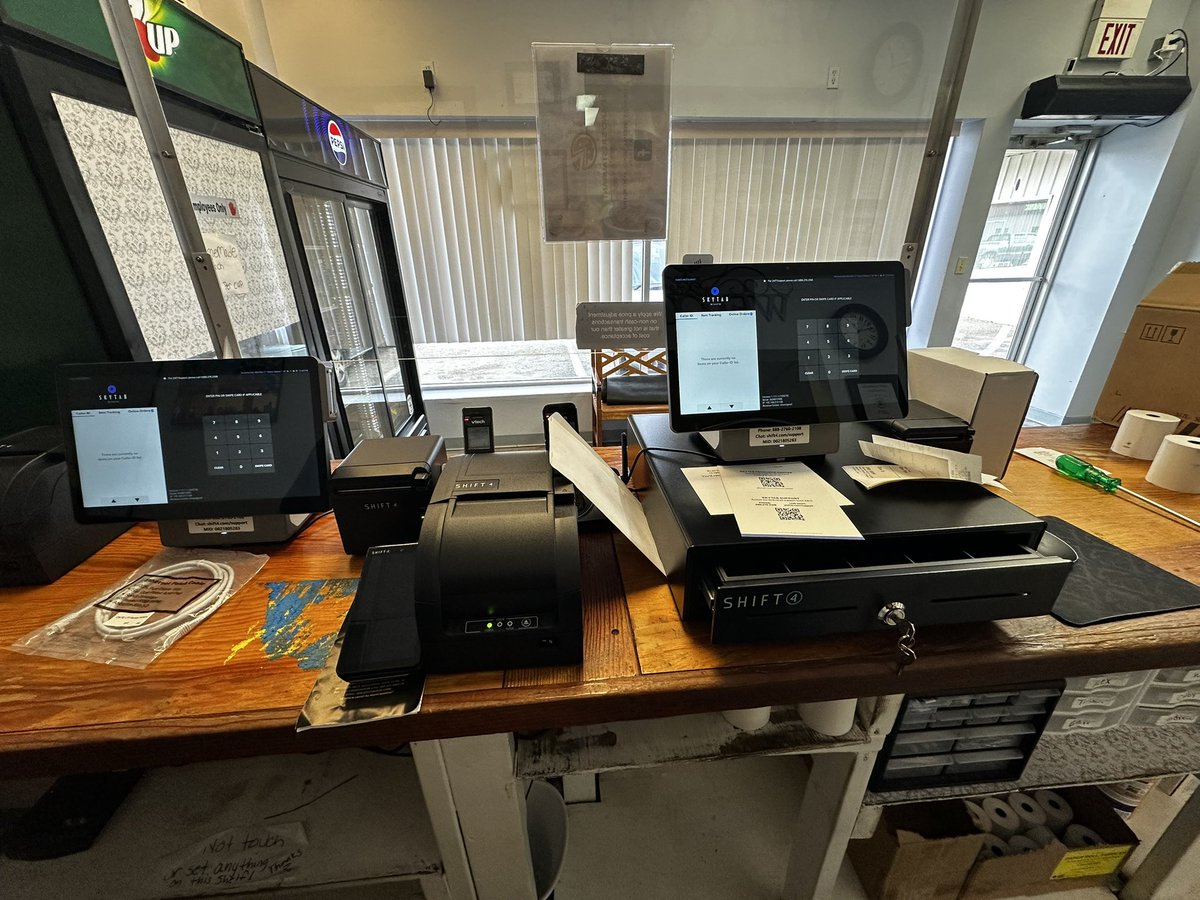 Dano’s has joined the <a href="/Shift4/">Shift4</a> team!  Just finished installing <a href="/SkyTabPOS/">SkyTab</a> in their restaurant in Hartfield, CA!  Come by and grab a pizza, or a burger, they do both! 
#TeamFOUR #SkyTab