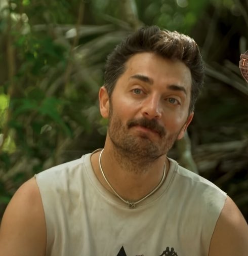 vekildiyinyeto's tweet photo. Bütün Mavi Takım Erkekleri Ademle Yarışırken Ademle Oynayamayan ( Kaçan ) İkili Yine Şaşırmadık

#Survivor2025 https://t.co/9PInZFvHNX