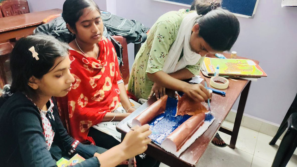 RISEprojects's tweet photo. Although we worked hard to provide online classes and a workbook delivery system to students without smartphones, it was a hugely challenging time for our students. 5 years on we know we have our work cut out to bridge the achievement gap created by this inexplicable disruption. https://t.co/TzU7WQCahe