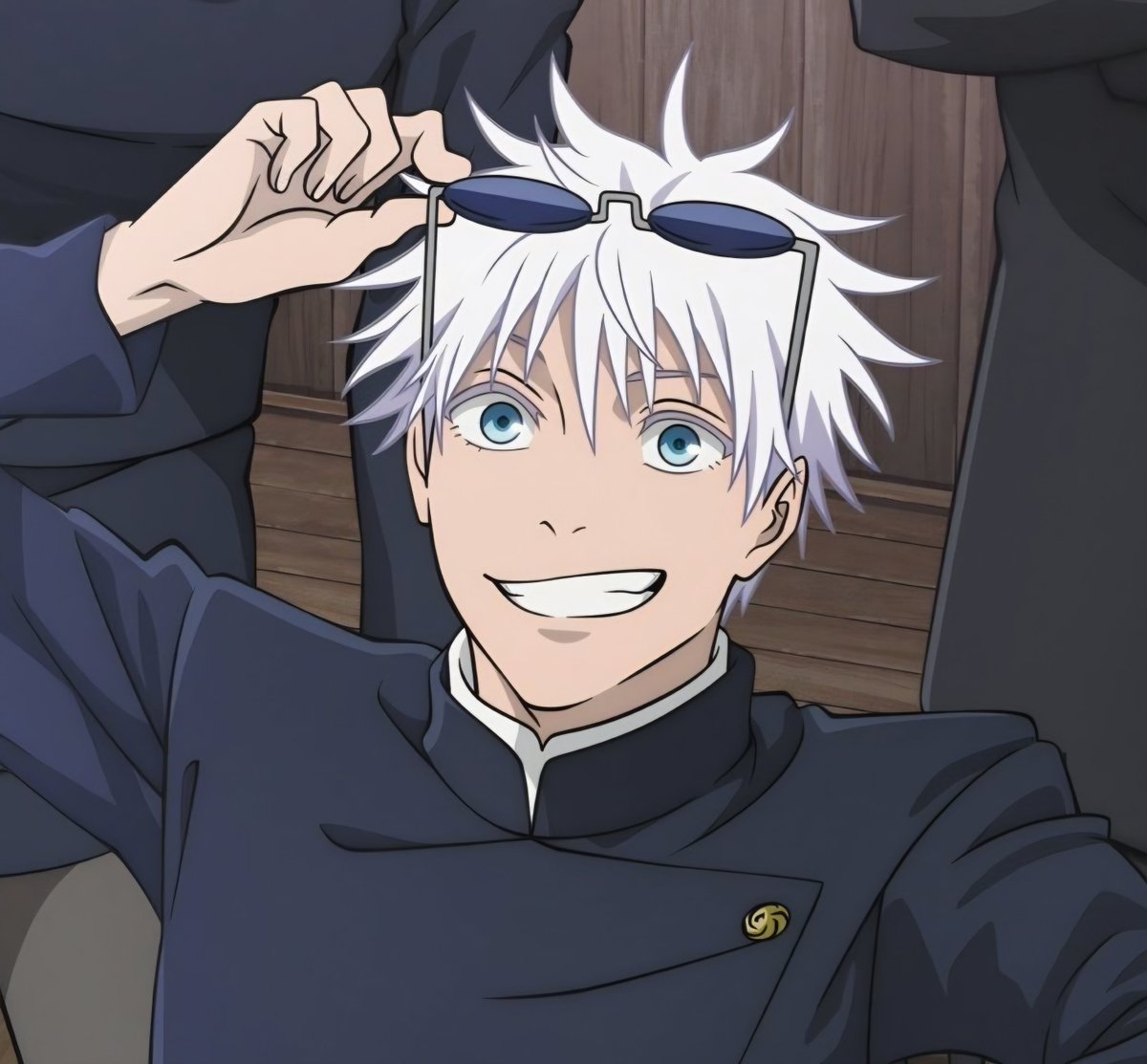 geeleebeanz's tweet image. Calling the cutiest little patootie Satoru Gojo ugly is actually an offense punishable by law. In what world is this snookums ugly?! That's a baby you're slandering, you should be ashamed!