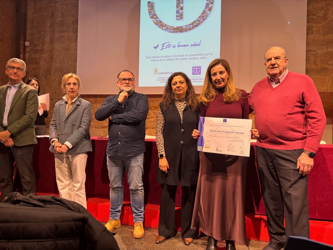 Una gran satisfacción renovar nuestro distintivo de ‘Compromiso de Calidad Turística’ enmarcado en el proyecto SICTED que concede <a href="/LeonAyto/">Ayuntamiento de León</a>. 

Este reconocimiento pone en valor el compromiso con la excelencia y la mejora continua en la atención al visitante.

Continuamos! 💪🏻