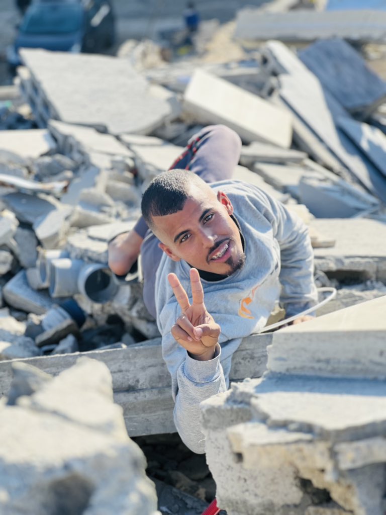 _alturky2001's tweet image. Hi everyone I am writing to you with my sincere love and gratitude to all of you I feel very lucky to have you in my life and I thank you all for your interest in seeing my real life here and how much I suffer I appreciate all the effort you make for us.

gofund.me/94efe09f