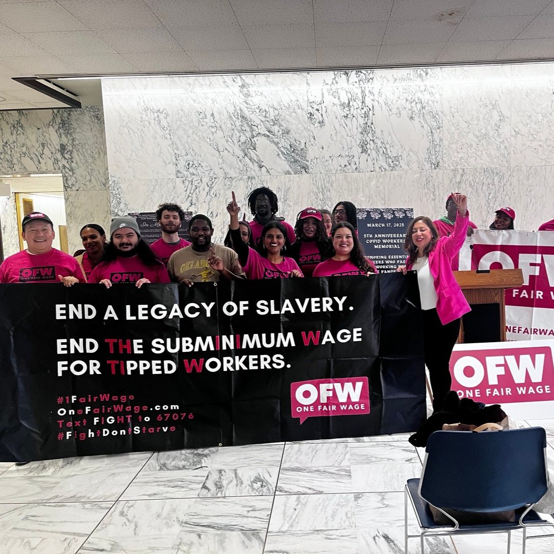We honored the lives &amp; sacrifices of essential workers at our 5th Annual COVID Workers’ Memorial in Albany, NY.

We gathered to remember those we lost &amp; to continue the fight for justice—including fair wages for all workers.

End a legacy of slavery w/ us: onefairwage.org