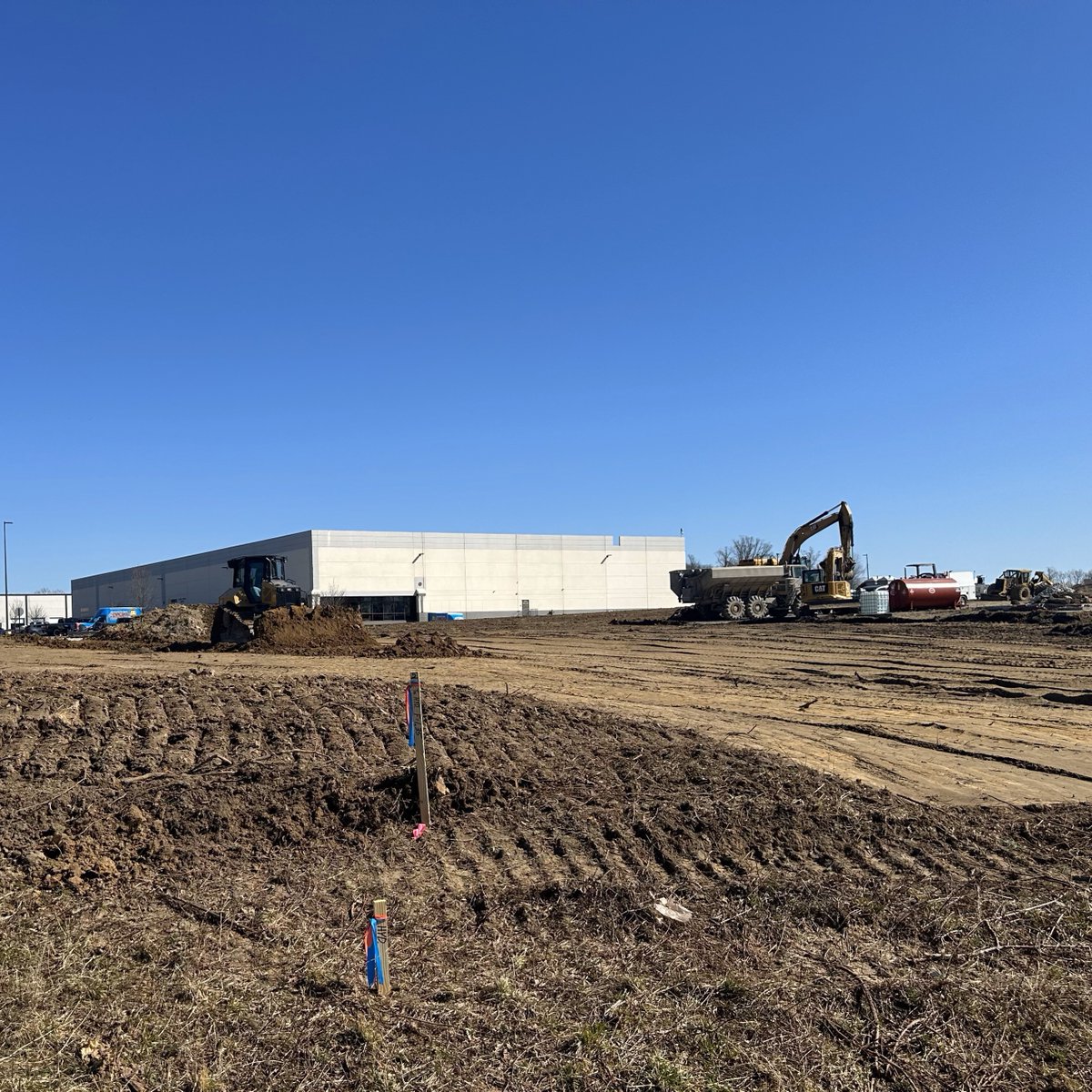 We've officially broken ground on the expansion of Crescent Business Center in Ashland, Virginia! Phase One of the #expansion is set to deliver summer 2025. Learn more about our exciting expansion into the #Richmond market. 
bit.ly/3DPr1mO