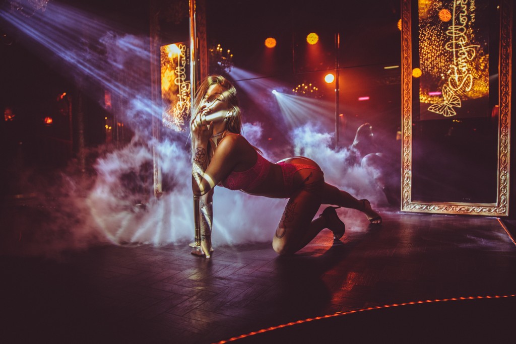 stringfellows's tweet image. Ever wondered what it’s like to be in a place where the night doesn’t end and the memories never fade? 🌙✨ #NightlifeLondon #UnforgettableNights #StringfellowsExperience