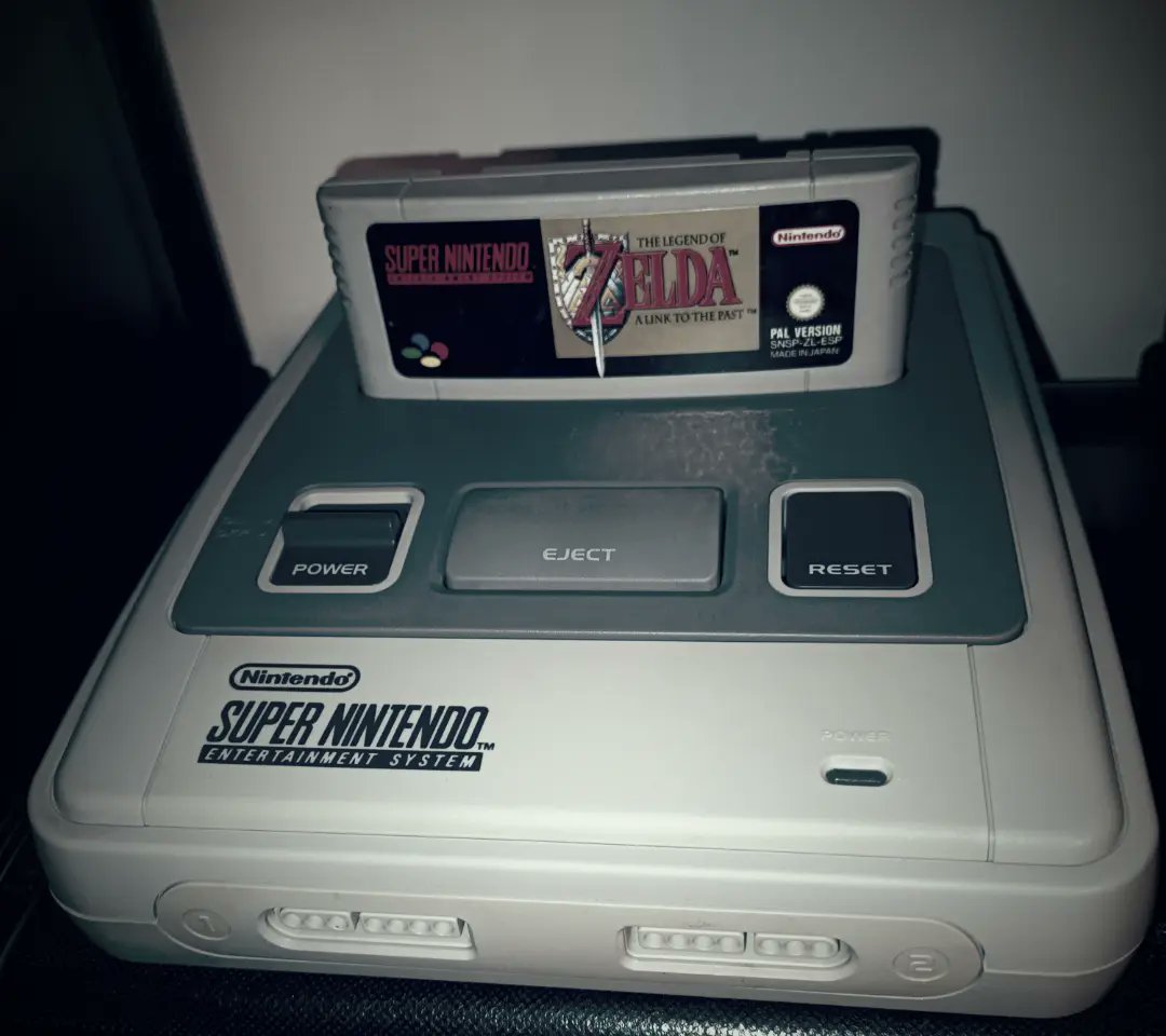 LenicosP's tweet photo. #zelda #RetroGame #supernintendo https://t.co/cLfqkEyemZ