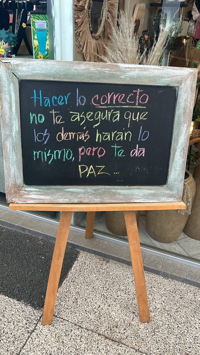 MariannaEn889Fm's tweet image. Correcto!