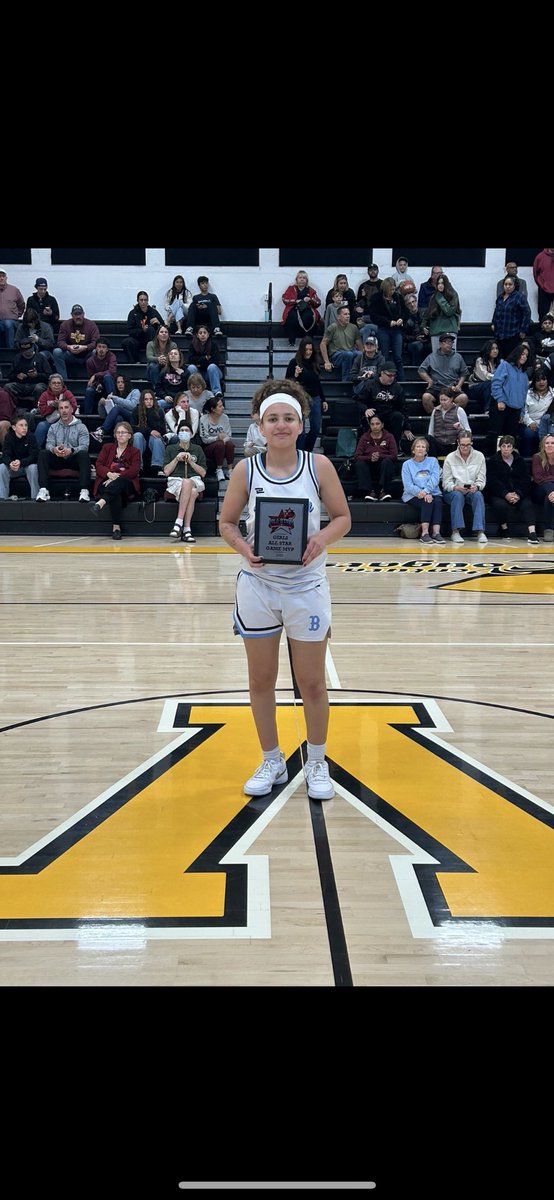 Congratulations <a href="/mimimoon_42/">Mimi Moon</a> on being named MVP of the ventura county all star game !
