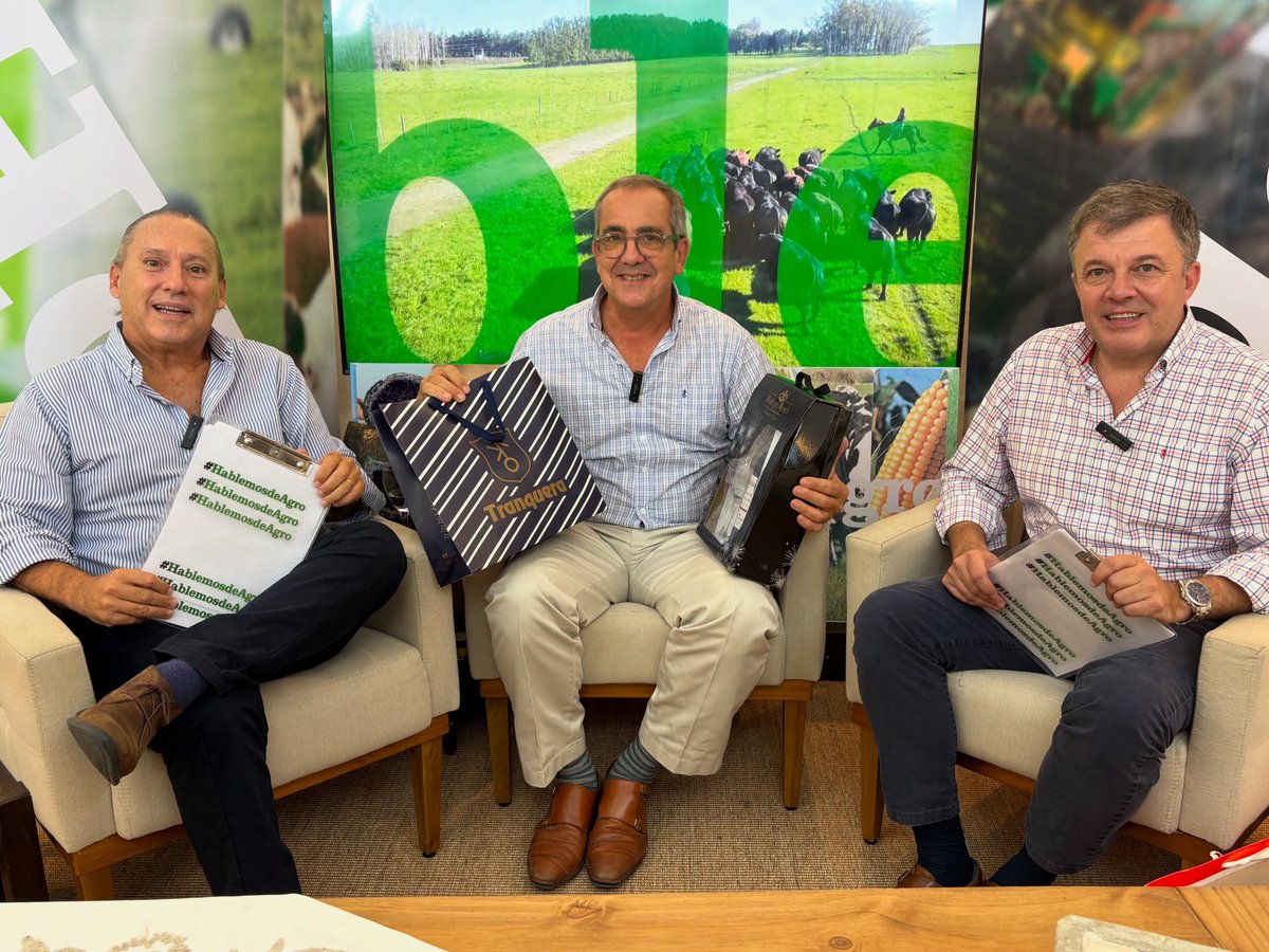 El domingo nos acompañó el Cr. Gastón Scayola, el nuevo presidente del INAC.🥩🚀🇺🇾

Gracias a <a href="/Tranqueramoda/">Tranquera</a> y <a href="/BodegaRoses/">Rosés</a> por acompañarnos cada domingo

Programa completo: lc.cx/vrVyxv