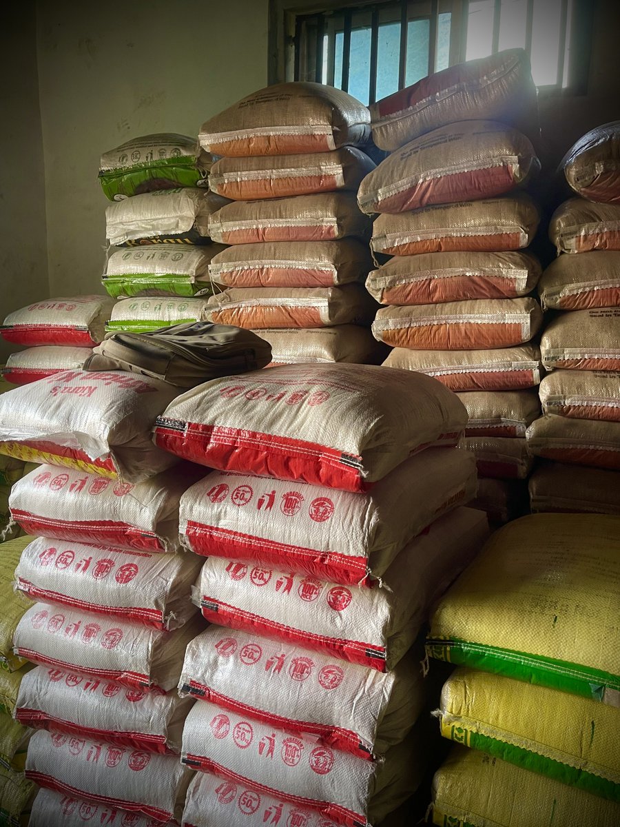 To all those inquiring about rebagging, yes…✊

Let’s share the good news with everyone — the prices have significantly decreased.

Foreign is now 66k  
Nigerian is now 61k  

If you're outside Ilorin, you will need to cover the waybill costs. Thank you all