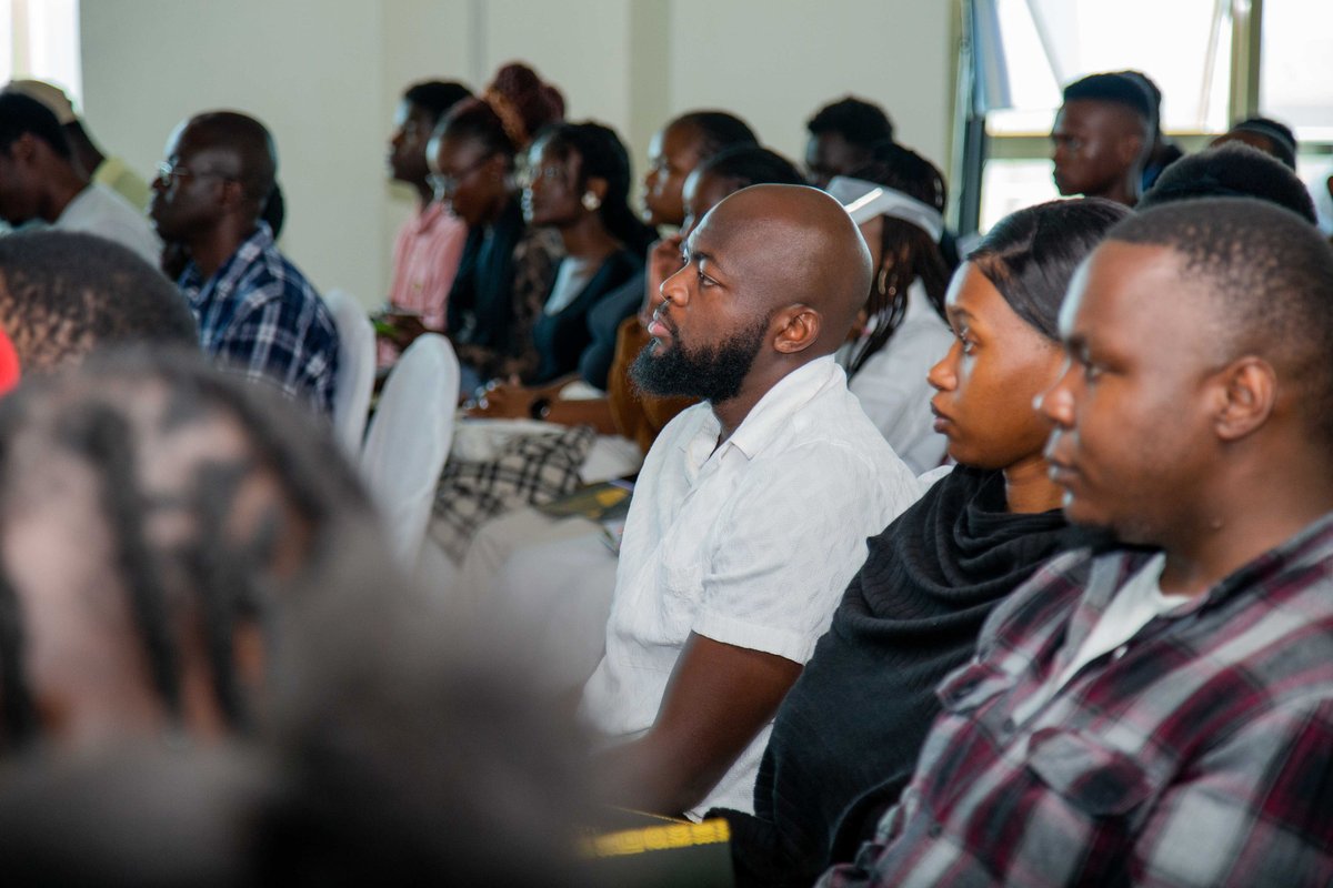 Fallohide tweet media