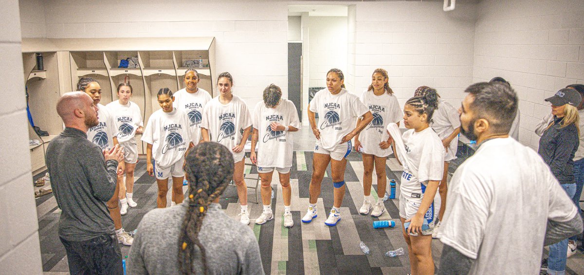 Still Vibin’ 😎🤠🥇🏆