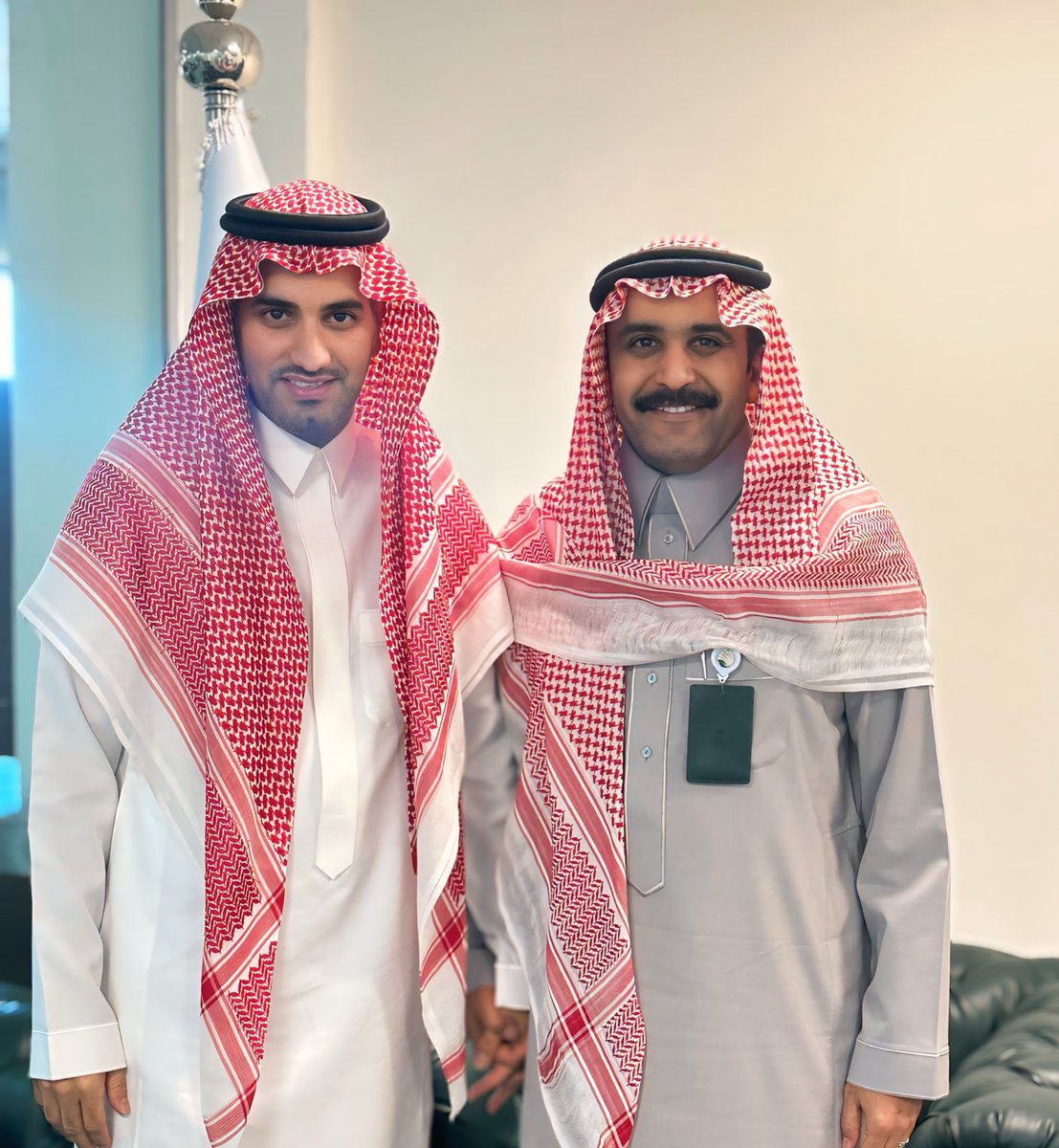د. مالك معيض الهجله (@malikalhajlah) on Twitter photo سررت اليوم بالتعرف على الجهود الإعلامية المتميزة التي يبذلها مركز الملك سلمان للإغاثة <a href="/KSRelief/">مركز الملك سلمان للإغاثة</a>، في نقل رسالته الإنسانية وإبراز أثر مشاريعه الإغاثية حول العالم. جهود إعلامية احترافية تعكس الدور الريادي للمملكة في العمل الإنساني. الصورة مع الصديق <a href="/Shalhoub88/">شلهوب بن عبدالله الشلهوب</a> أحد النماذج الإعلامية سررت اليوم بالتعرف على الجهود الإعلامية المتميزة التي يبذلها مركز الملك سلمان للإغاثة <a href="/KSRelief/">مركز الملك سلمان للإغاثة</a>، في نقل رسالته الإنسانية وإبراز أثر مشاريعه الإغاثية حول العالم. جهود إعلامية احترافية تعكس الدور الريادي للمملكة في العمل الإنساني. الصورة مع الصديق <a href="/Shalhoub88/">شلهوب بن عبدالله الشلهوب</a> أحد النماذج الإعلامية