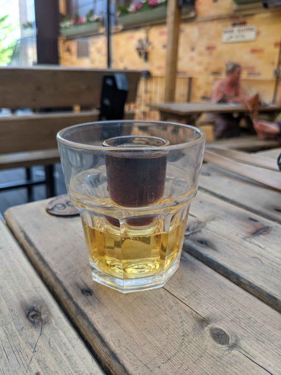 Jägerbomb
.
.
.
.
.
.
#yum #drinks #instadrink #getinmybelly  #yummy #beers  #photooftheday #thirsty #cider #thirst #drinking #beer  #drink #beerstagram #bars #slurp #cocktail #beerporn #cider #ciderporn #drinkup #pub