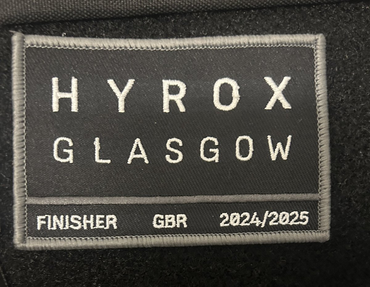 Yesterday I completed my first ever Hyrox! I loved every minute of it but what I really enjoyed was seeing how big the fitness community is becoming. 

I loved seeing people cheering for others and seeing how much people are challenging themselves 💛🤩