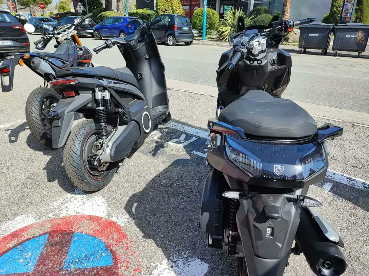 WeberKrist79401's tweet photo. sopratutto quando si è guidato dopo aver bevuto o preso droghe.  

#incidente #Marsiglia #tragedia #responsabilità https://t.co/ImFhSaMjeO