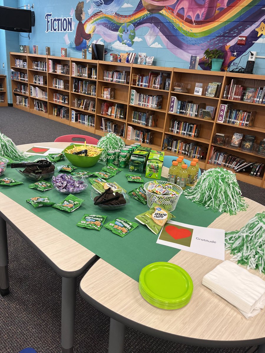 Amy Weddine tweet media