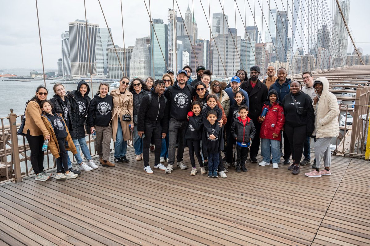 Dreamers are what make Earth a worthwhile place to live. 

<a href="/thegiftofchess/">The Gift of Chess</a> <a href="/Tunde_OD/">Tunde Onakoya</a> <a href="/guitargirrl/">Perpetual Ogbiyoyo</a> <a href="/_AdaNnewi/">AdaNnewi</a>