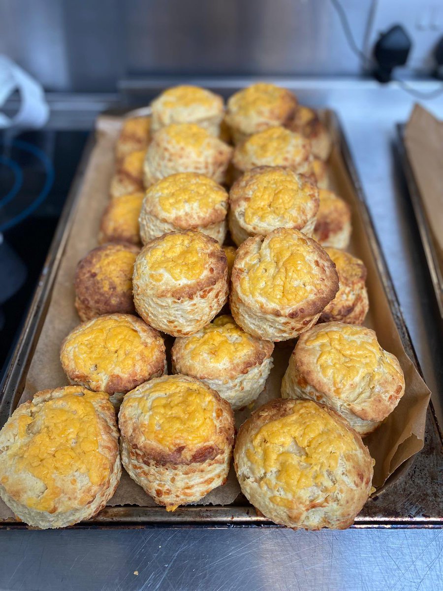 The Drill Hall Pantry (@drillhallpantry) on Twitter photo We’ve some new helpers in today alongside our Jilly, Martin and Chris have been in the pantry kitchen cooking up some tasty meals!
This week we have
🥮 Jilly’s Cheese Scones
🍗Roast Chicken and Veg
♻️All made with donations from our partners <a href="/Brakes_Scotland/">Brakes Scotland</a> + <a href="/FareShareGWS/">FareShare Glasgow and the West of Scotland</a> We’ve some new helpers in today alongside our Jilly, Martin and Chris have been in the pantry kitchen cooking up some tasty meals!
This week we have
🥮 Jilly’s Cheese Scones
🍗Roast Chicken and Veg
♻️All made with donations from our partners <a href="/Brakes_Scotland/">Brakes Scotland</a> + <a href="/FareShareGWS/">FareShare Glasgow and the West of Scotland</a>