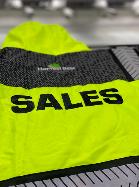 FPMcAllenTX's tweet image. Construction doesn’t stop for the weather—make sure your crew is outfitted with durable, branded jackets 

Call us, email us, or make an appointment today to get started. 📞📧#BrandedWorkwear #ConstructionGear #CustomJackets #JobSiteEssentials #BuiltToLast