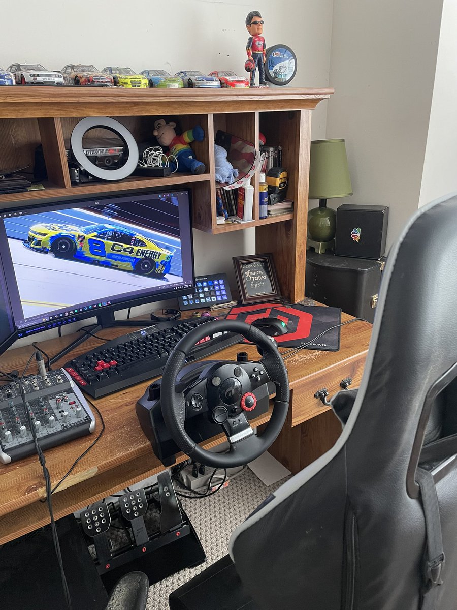 MrF4Speed's tweet photo. #GotDatUpgrade https://t.co/HFQDnkMXEl