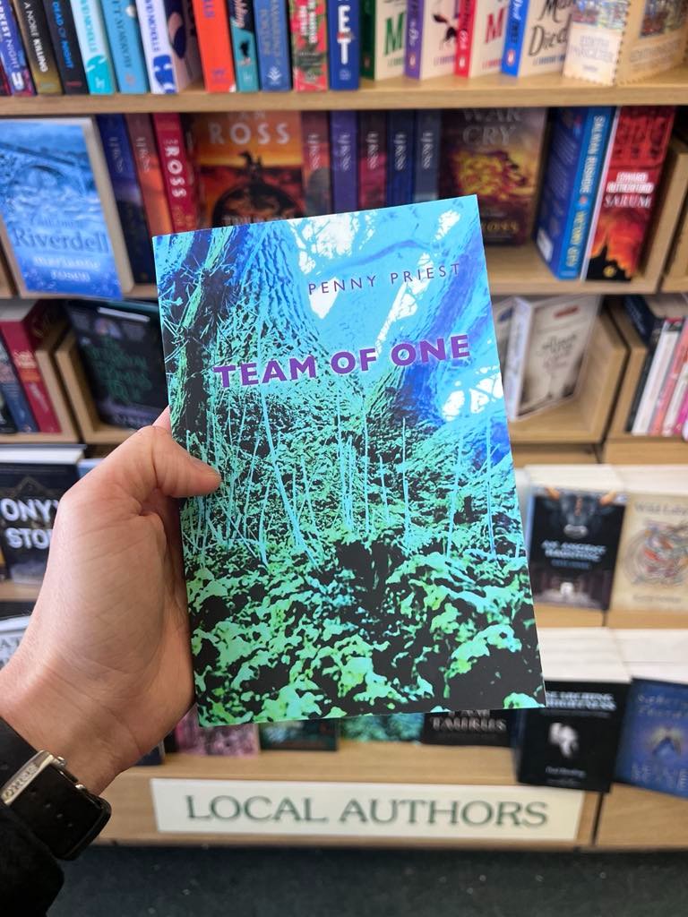 penelopepriest's tweet image. More great feedback for my novel, Team Of One, the person having read the article in The Psychologist:
'I’ve just bought and read, Team of One on this recommendation. Could barely put it down over 48 hrs. Thank you Penny Priest.'
bps.org.uk/psychologist/i…