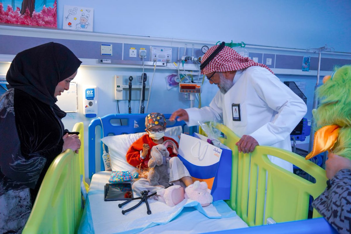 KFSHDammam's tweet photo. نظّم مستشفى الملك فهد التخصصي بـ #الدمام أحد مكونات #تجمّع_الشرقية_الصحي، بالتعاون مع شركة سابك، فعالية "لمّة رمضان".
والتي استهدفت الفعالية أطفال مرضى السرطان وأسرهم. https://t.co/LVOioAnPNK