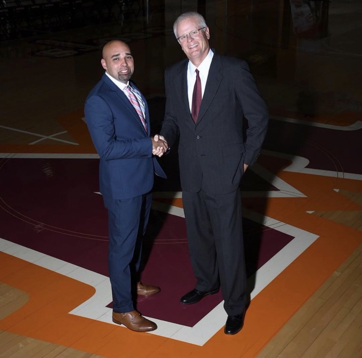 Raul Placeres (@mccoachplaceres) on Twitter photo <a href="/reedkemp_/">reed kemp</a> <a href="/NABC1927/">NABC</a> All Star selection and will be coached by our <a href="/MCMensHoops/">Scots Basketball</a> alum and my coach <a href="/RandyLambertMC/">Randy Lambert</a>
🏀RepTheM🏀 <a href="/reedkemp_/">reed kemp</a> <a href="/NABC1927/">NABC</a> All Star selection and will be coached by our <a href="/MCMensHoops/">Scots Basketball</a> alum and my coach <a href="/RandyLambertMC/">Randy Lambert</a>
🏀RepTheM🏀