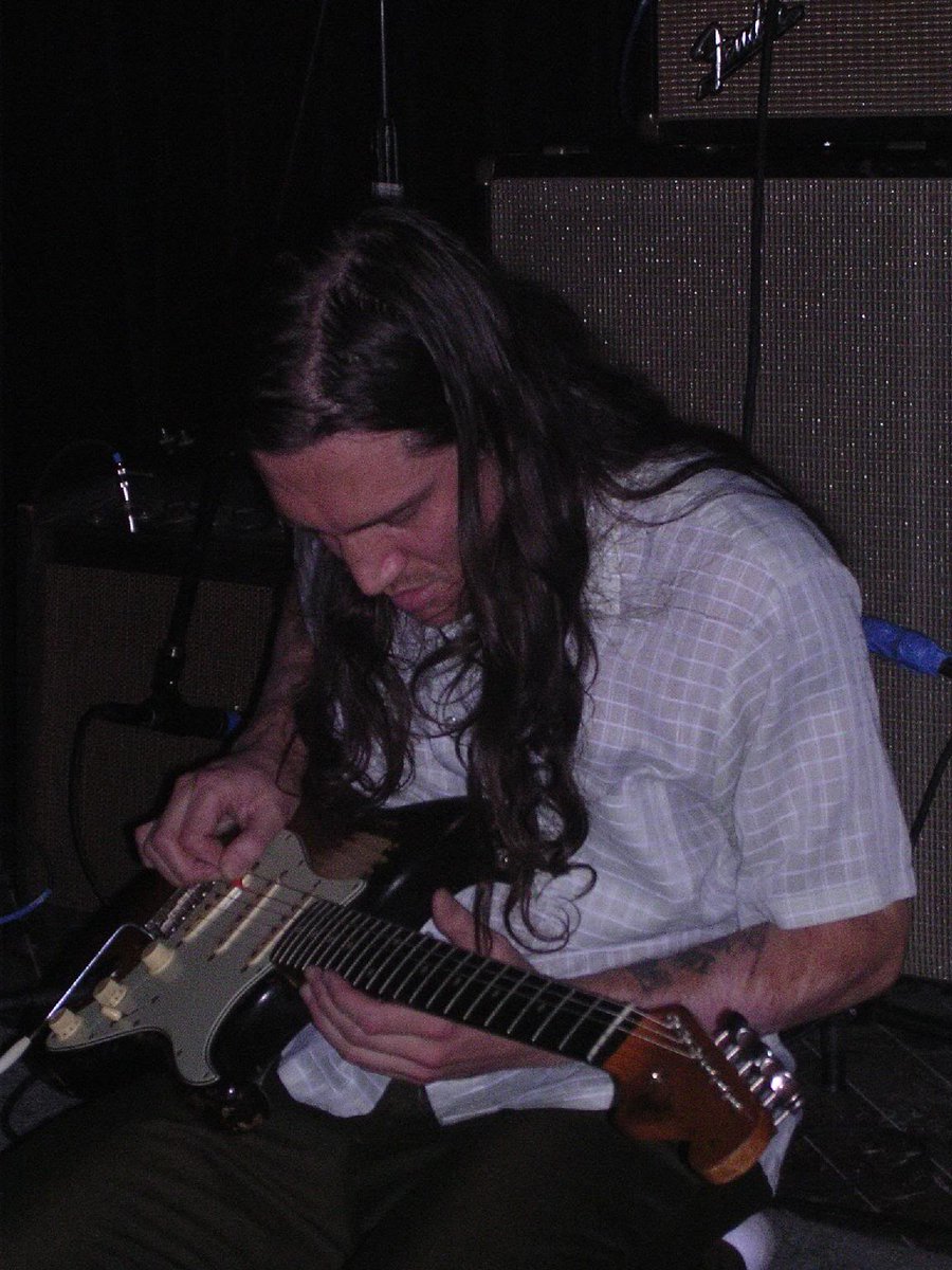 DAILY JOHN FRUSCIANTE (@bydailyjohn) on Twitter photo 