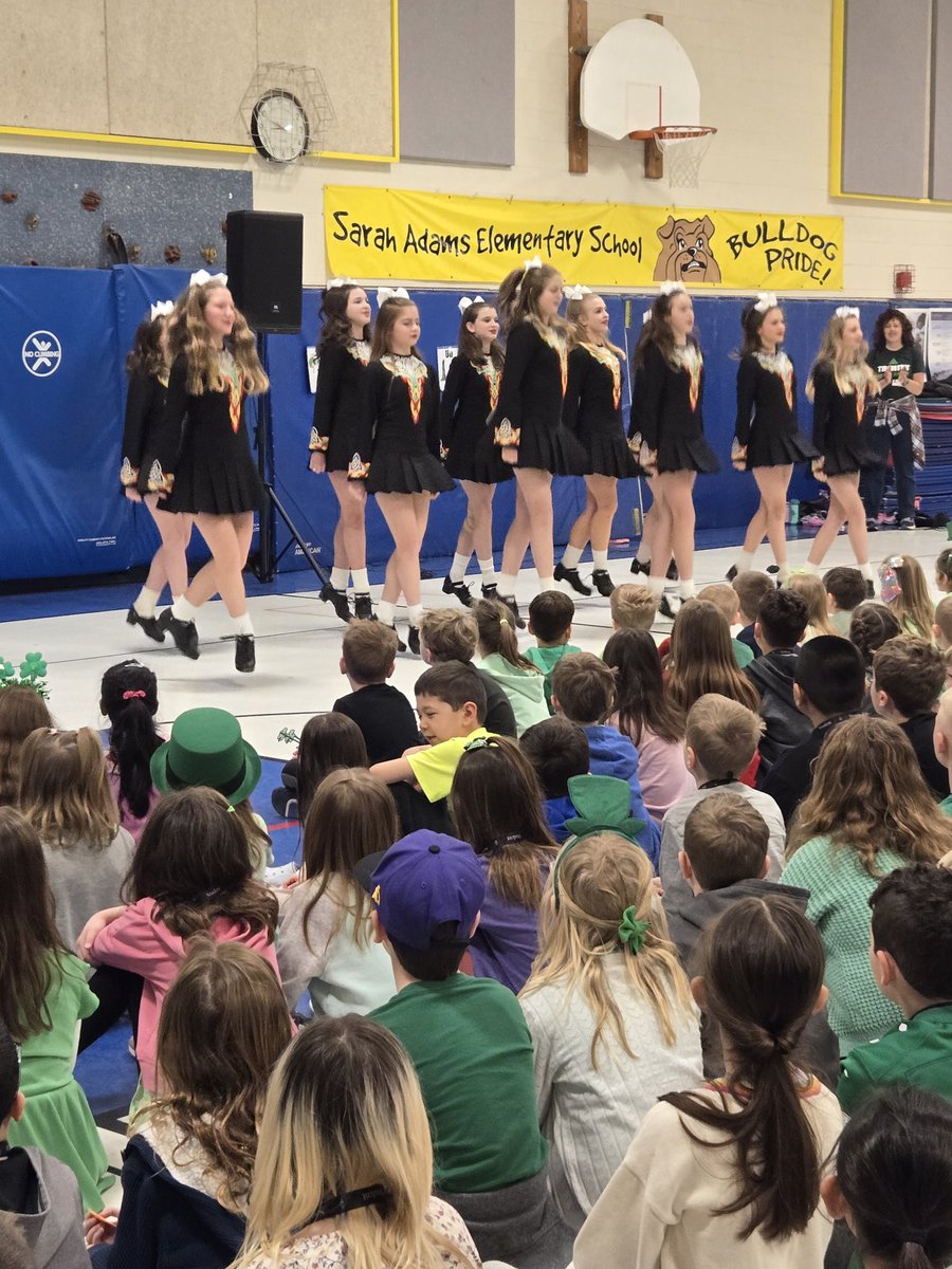 MariaZeltenD95 tweet media