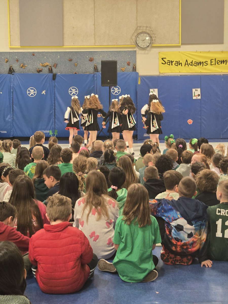 MariaZeltenD95 tweet media