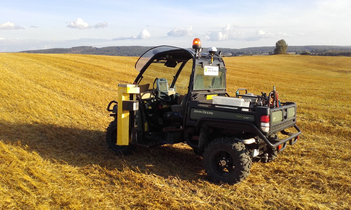 Missed testing your soil for SCN last fall? Don’t worry—test this spring! Knowing your SCN levels before planting helps you make smart decisions for your crops. 🌿 Take the test, know your numbers, and don’t leave it to chance. bit.ly/3N17501  #SoilTest