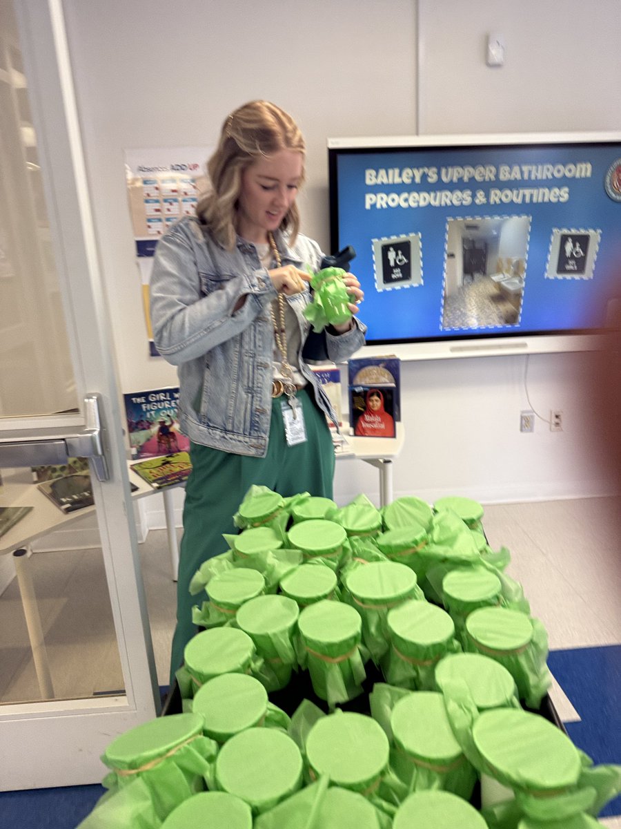 BaileysUpperES's tweet photo. There was a leprechaun at Bailey’s Upper today! The admin team surprised all staff with punch cups and lucky treats! 🍀 Feeling lucky to have each and every one of our amazing #BupperExcellence Staff! @FCPSR2 @fcpsnews @AP_Wayland @MrsDowling28 https://t.co/aNdfZDPOqi