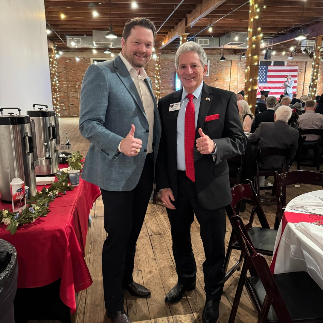 PaulDysonTX's tweet photo. What a fantastic night at the Inaugural Reagan-Trump Banquet with the @TheBrazosGOP!

It was great to be with conservative fighters from across our community, celebrating our victories and gearing up for the work ahead. Hearing from @DavidBartonWB about the real truth of America’s founding was inspiring, and it was an honor to recognize Judge Travis Bryan III as Man of the Year for his dedication to our community.

The energy in the room was incredible. We are building momentum, strengthening our conservative movement, and standing firm for Texas values.

A huge thank you to the Brazos County GOP for hosting this incredible event. The fight for freedom never stops, and together, we will keep Texas RED!