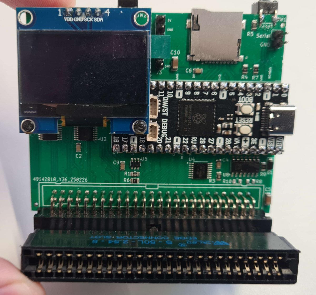 Hi,
I am doing good progress on the #PicoMEM 1.5
and #PicoCPC Proto 2 is Working.
Doing progress on this one as well.
#amstrad #cpc