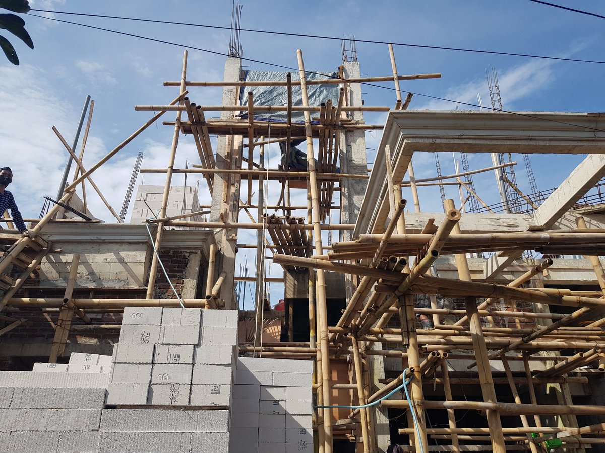 Jika Saya menghancurkan hidup anda selama 6 tahun, Maka Anda telah menghancurkan hidup saya selama 33 tahun. Ketika Anda Pergi Sendiri Jangan Berharap Ada kereta Menjemput Anda !