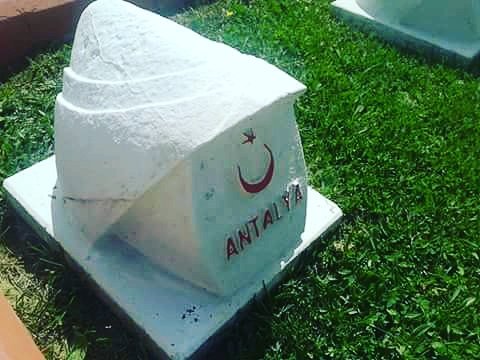 🇹🇷 Dur Yolcu!
 
Çanakkale destanını ve bu destanı yazan kahramanlarımızı minnetle anıyoruz.

#ÇanakkaleGeçilmez
#BirDestandırÇanakkale