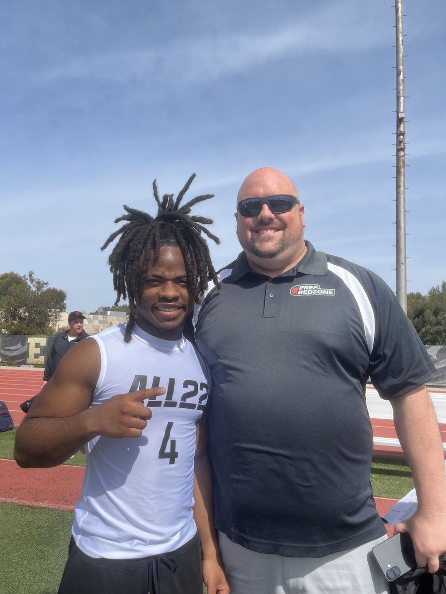 Teamduse2's tweet image. I just wanna thank these guys for what they do for us here in California💯 @GregBiggins @PrepRedzoneCA @Rivals @TheOpening @latsondheimer @CoachMcArthur6 @gmartlive @DaGman7 @boscofootball @JHWreporter @CoachK_Hall @VandalFootball @Utah_Football @DemetricDWarren @Spotlight39_Pod