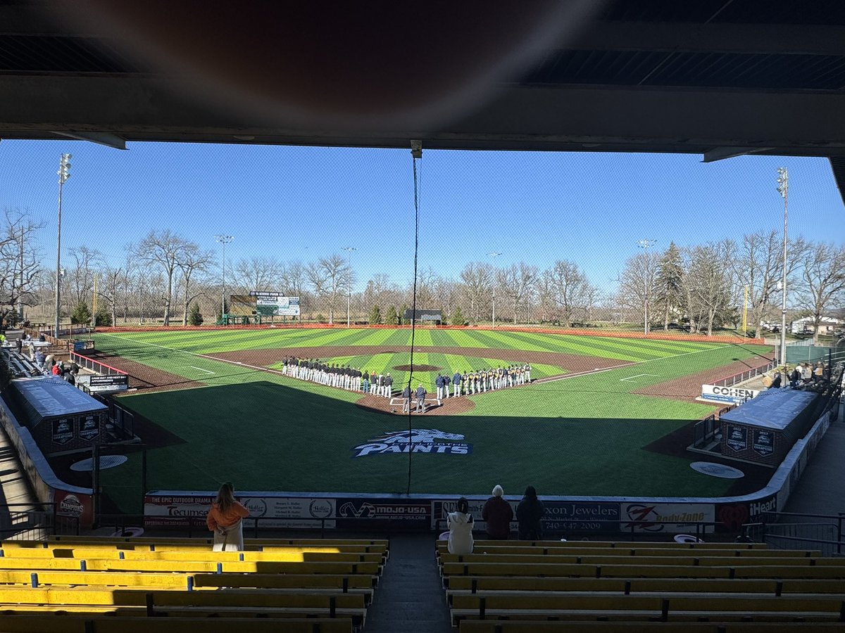First game of 2025 at the VA! (And on the new field…more on that later). 

Scrimmage between Waverly and Wellston. 

#PlayBall