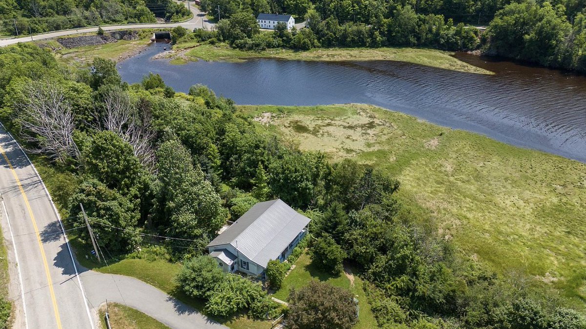 oldhouseunder50's tweet image. oldhousesunder100k.com/historic-churc…
$77Kusd/$110cad

Historic #Church With a #waterView in #NovaScotia.
