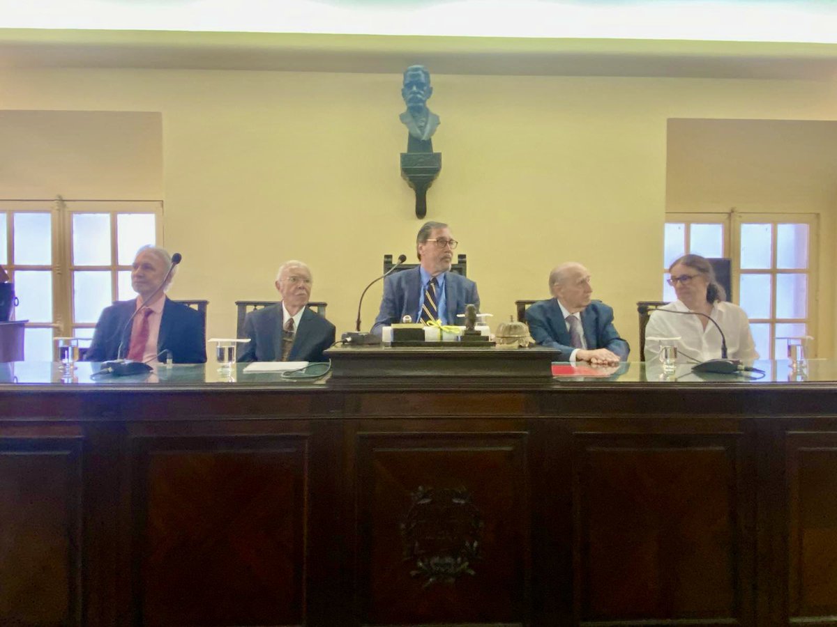 Julio Ma Sanguinetti tweet media