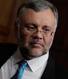 UPDATE: Trump administration says that South African Ambassador Ebrahim Rasool, who was declared “PERSONA NON GRATA,” must leave the country by Friday.