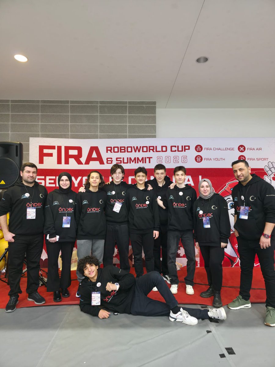 Fira Kanada Dünya Robot Şampiyonası’nda 2 Dünya Şampiyonluğu ve 2 Dünya İkinciliği kazandık.. 🏆🏆🥇🥇🏆🏆🥈🥈