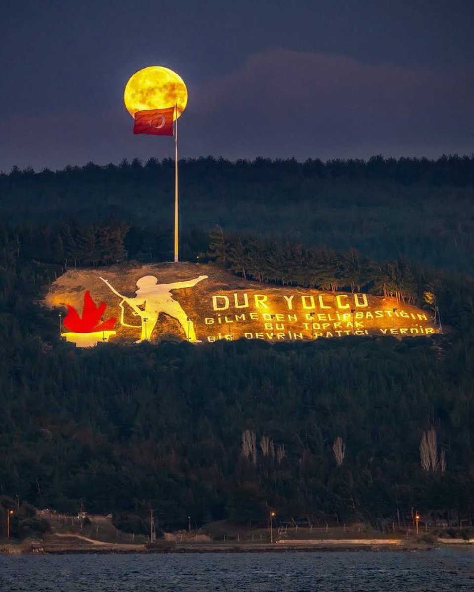 TuzelPlatformu's tweet photo. 🇹🇷 Çanakkale’nin geçilmez olduğunu tüm dünyaya gösteren, şanlı tarihimizin en önemli zaferlerinden biri olan #18MartÇanakkaleZaferi’nin 110. yılında başta Mustafa Kemal Atatürk ve kahraman silah arkadaşları olmak üzere tüm şehit ve gazilerimizi rahmet ve minnetle anıyoruz. https://t.co/2R9MYP096N