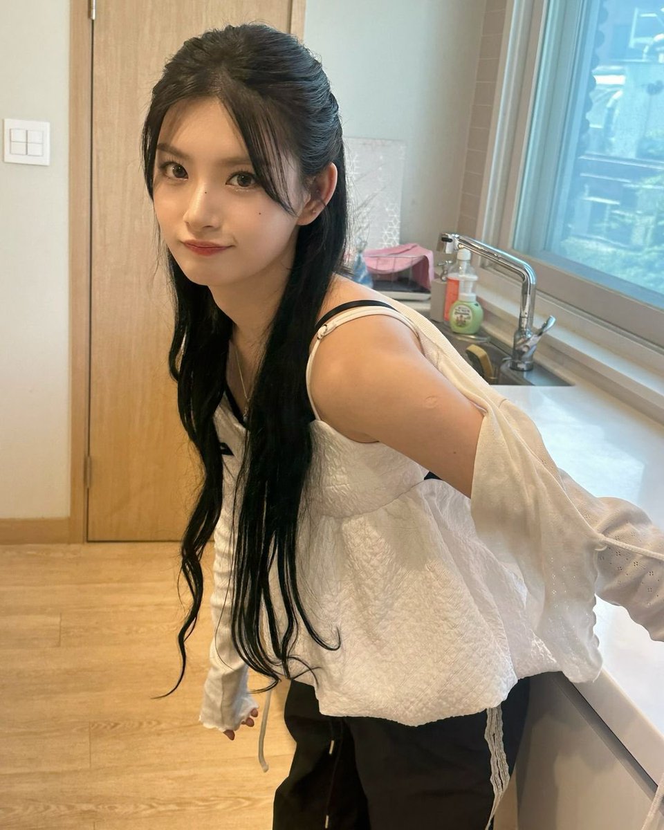 yiren. tweet media