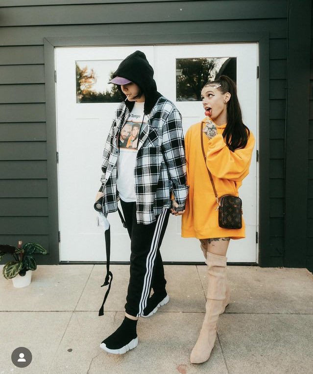 thiqueskulll's tweet photo. girl we know https://t.co/r8A2YFixbK